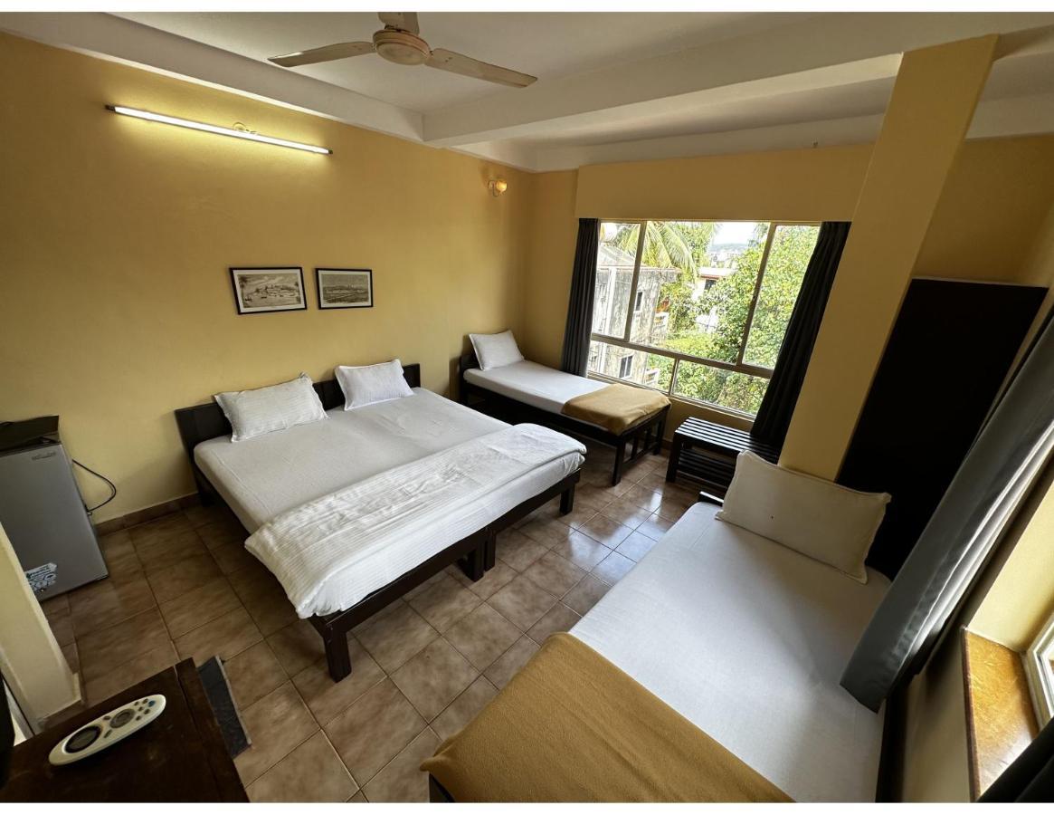Hotel White Season Calangute Bagian luar foto