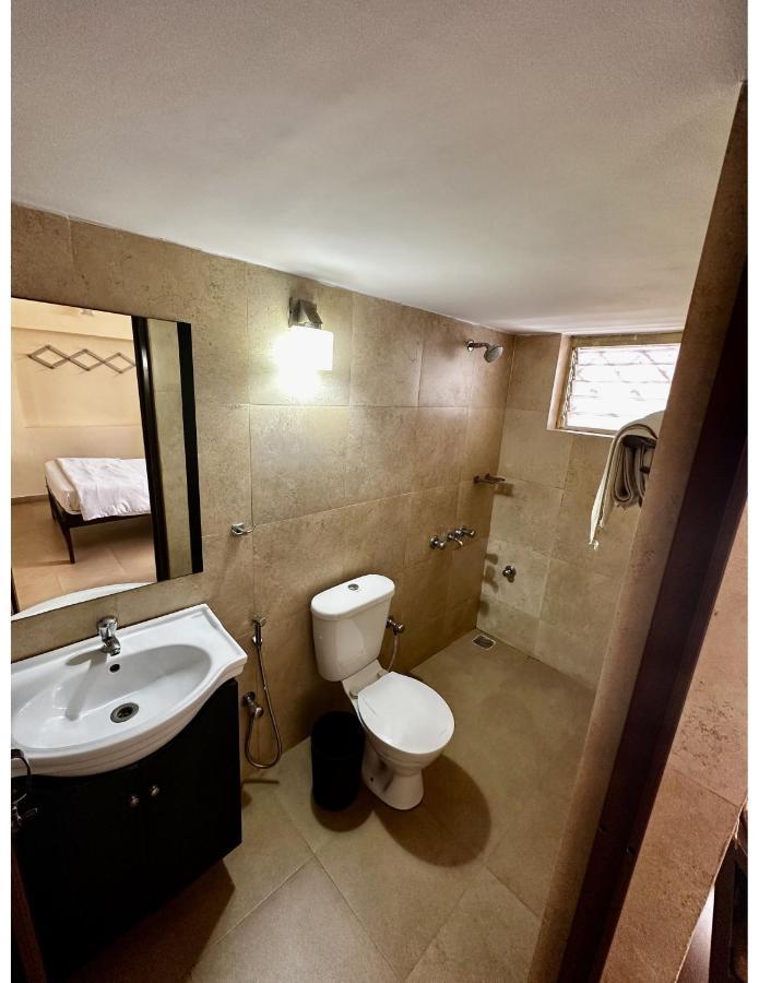 Hotel White Season Calangute Bagian luar foto
