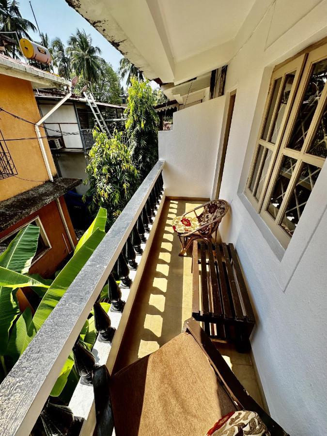 Hotel White Season Calangute Bagian luar foto