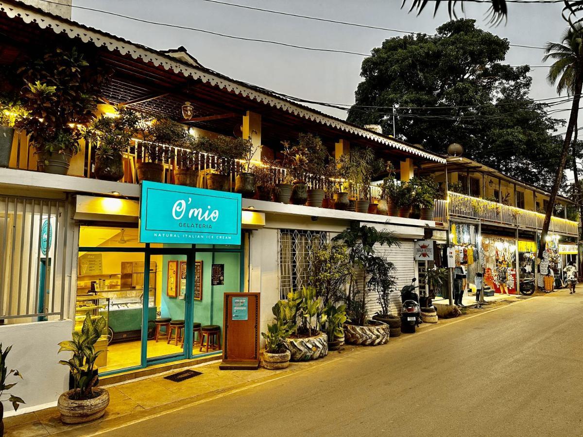 Hotel White Season Calangute Bagian luar foto